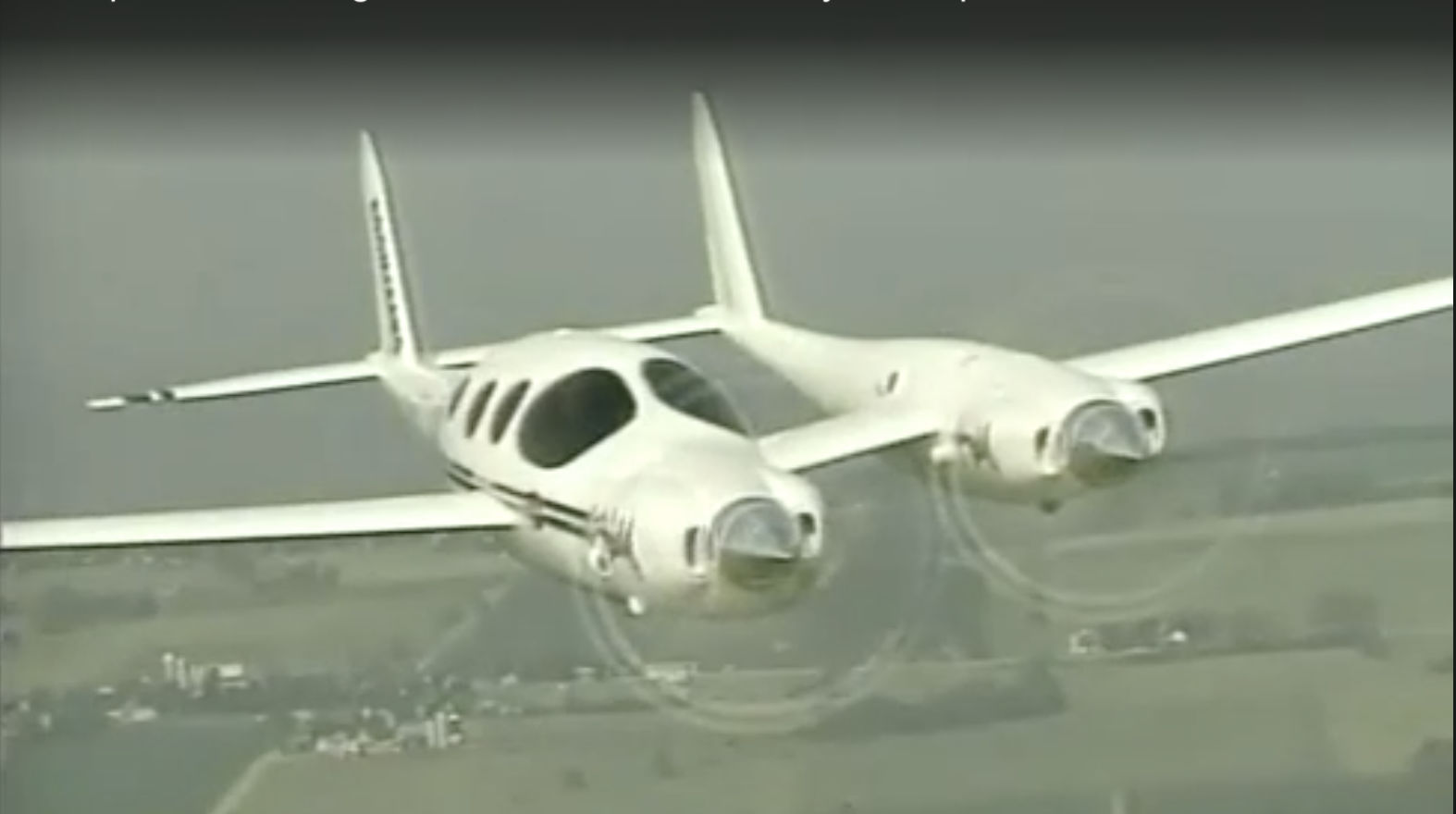 Oshkosh24-3 Burt Rutan